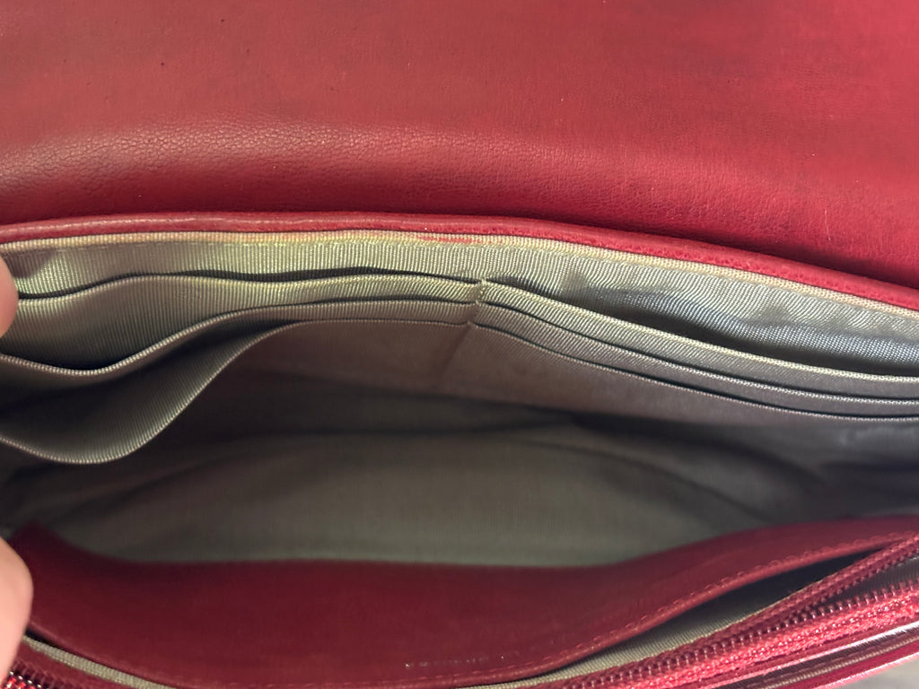 【極美品】CHANEL チェーンウォレット マトラッセ シングルフラップ ハーフムーン 財布